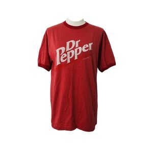 Dr. Pepper Men’s Shirt Red Trau & Loevner 2006 Short Sleeve Crewneck Size Medium